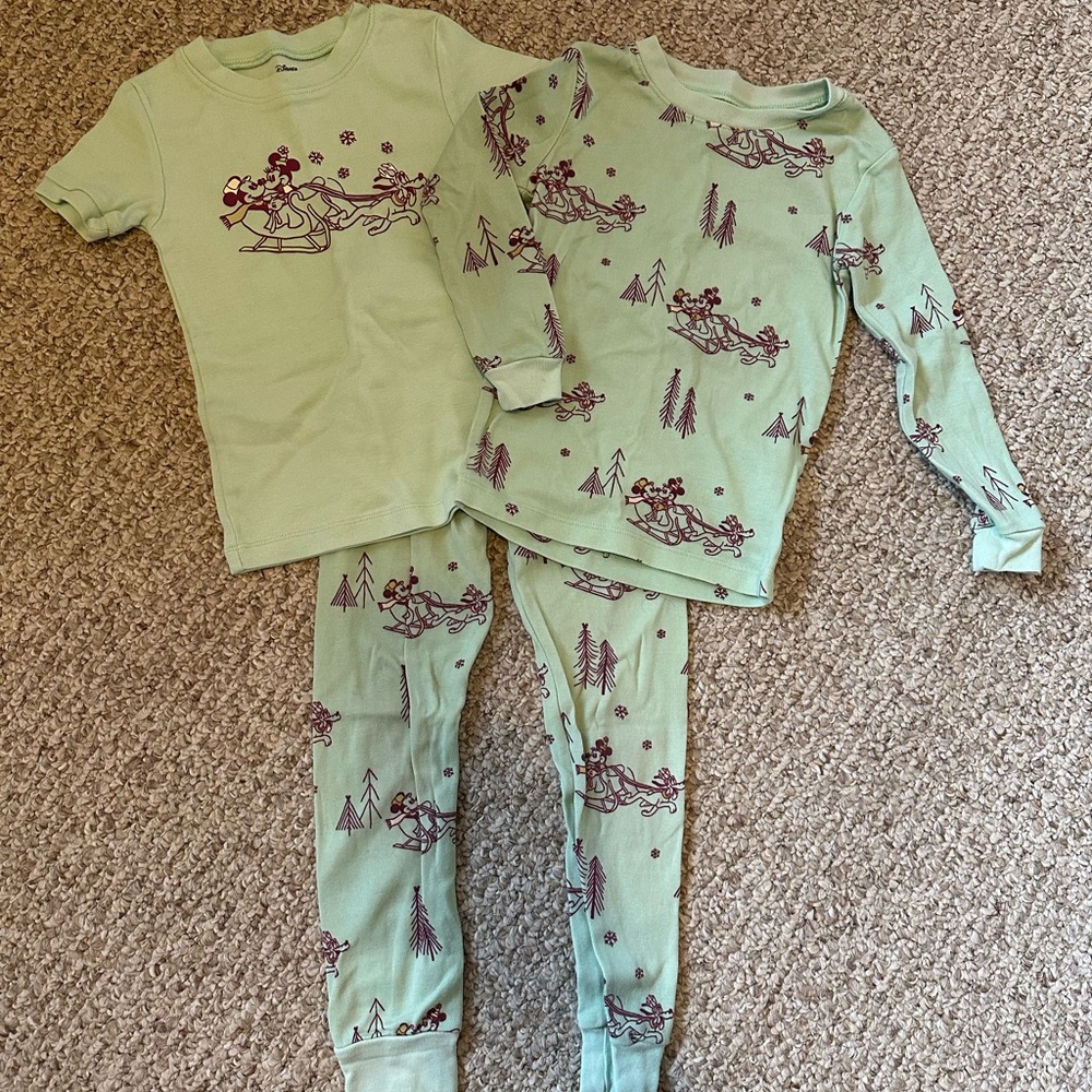 Disney Winter Pajamas Set